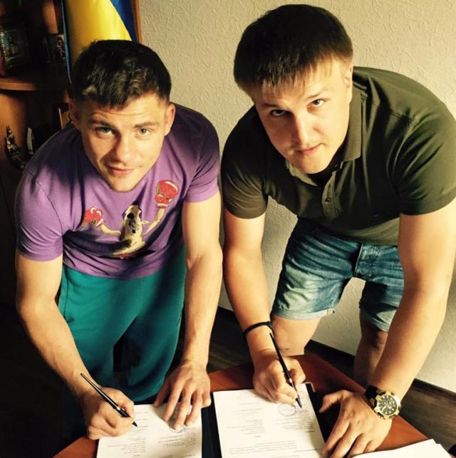 Беринчик подписал контракт с компанией братьев Кличко