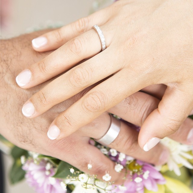 Анфиса Чехова рассказала, почему решила выйти замуж и показала обручальное кольцо (фото)