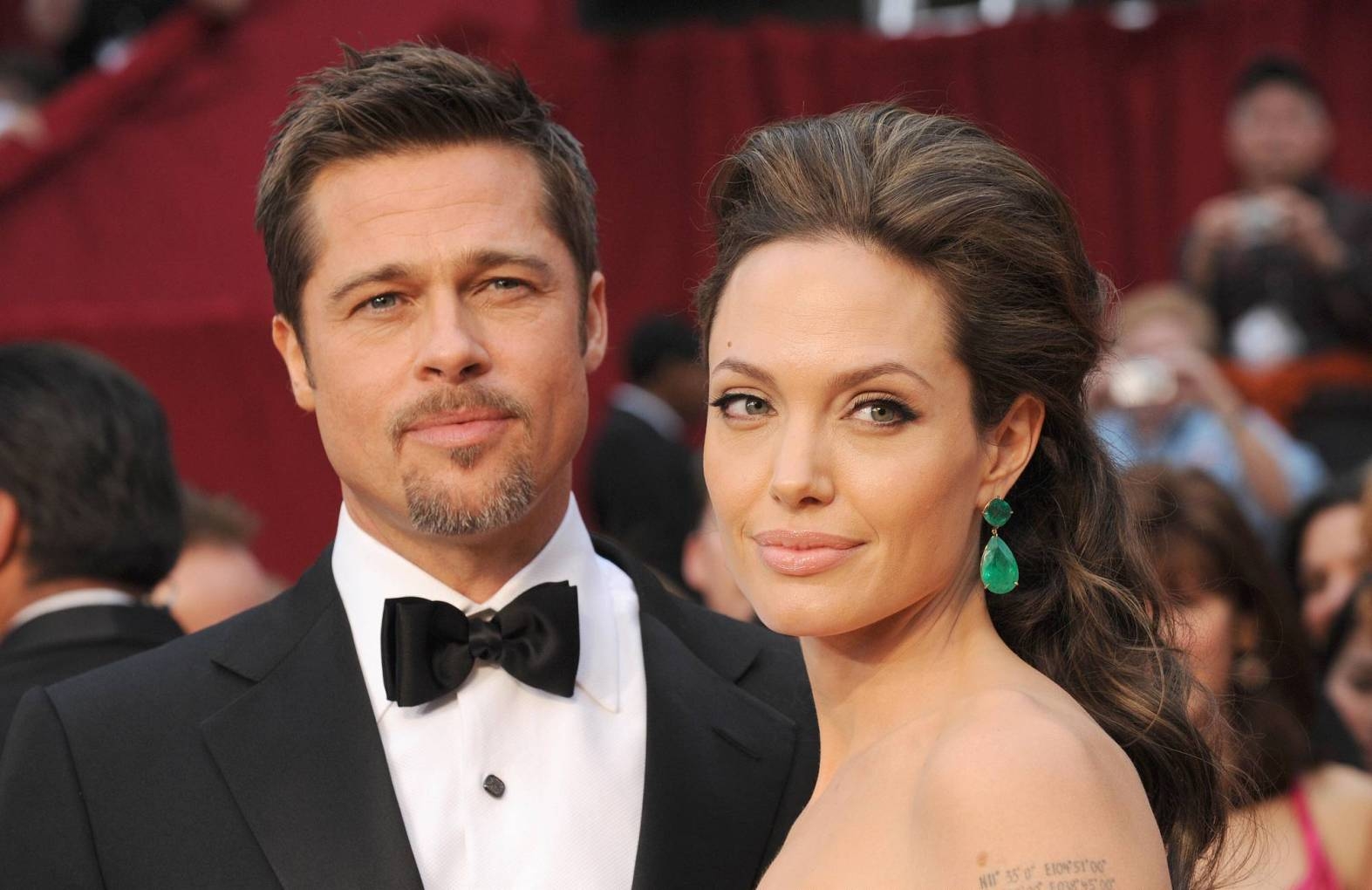 Анджелина Джоли призналась в трудностях совместной работы с Брэдом Питтом (ФОТО)