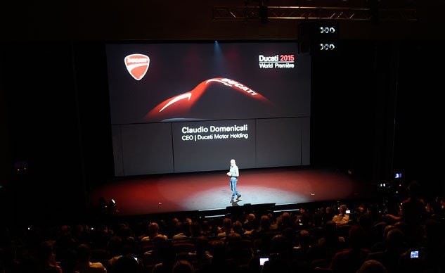 16 ноября, 2015: прямая трансляция презентации мотоциклов Ducati 2016